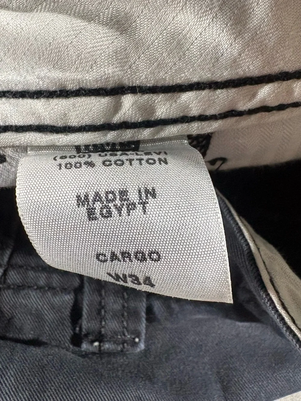 Y2k Levi's Cargo Shorts Mens 34 Black Denim Relaxed Fit 10 Inseam (READ DETAILS)